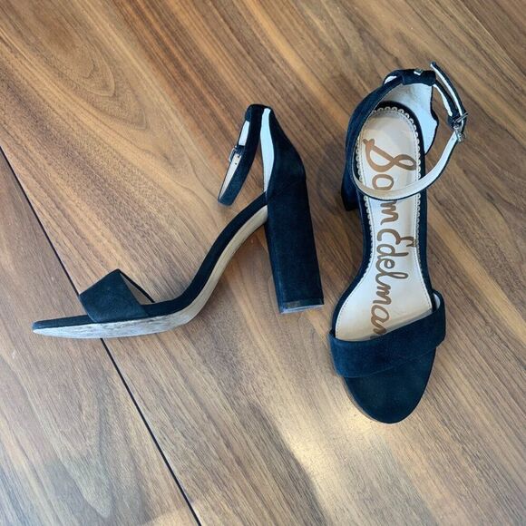 Mendocino swing top flowy, sleeveless, sz M, pleat detail, for layering,… - Picture 16 of 16